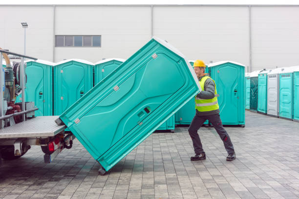 Portable Toilet Options We Offer in Eldora, IA